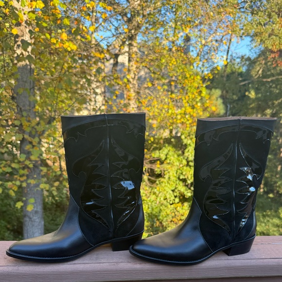 Toral Shoes - Toral
Black Western Cowboy Boots